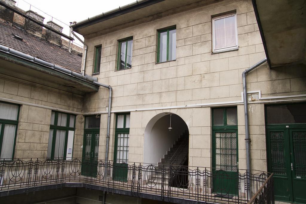 Somogyi Apartman Budapest Exterior photo